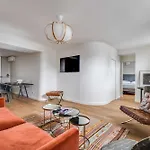 Spacious Apartment A C 1Br 2P - Notre-Dame